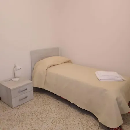 Ad Apartment